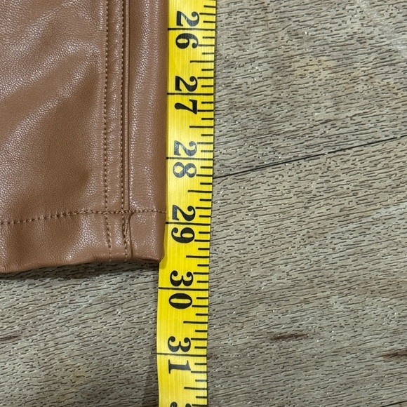 Abercrombie & Fitch Brown Leather The 90s Straight Ultra High Rise Pants Size 26 - Picture 3 of 4